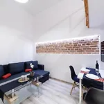 Apartman L23 *
